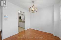 40 GLEN HOLLOW AVENUE | Toronto Ontario | Slide Image Eighteen