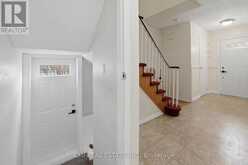 40 GLEN HOLLOW AVENUE | Toronto Ontario | Slide Image Eight