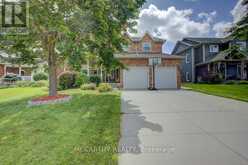 423 OLD VILLAGE LANE | Shelburne Ontario | Slide Image Three
