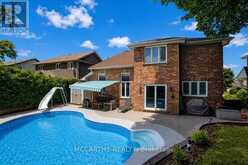 423 OLD VILLAGE LANE | Shelburne Ontario | Slide Image One