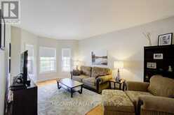 423 OLD VILLAGE LANE | Shelburne Ontario | Slide Image Nine