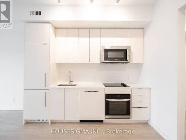 202 - 181 SHEPPARD AVENUE E Toronto Ontario, M2N 0L9 - 2 Bedrooms Condo For Sale