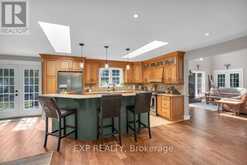 89 RIVER STREET | Georgina Ontario | Slide Image Nine