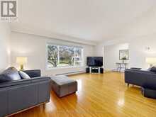 20 JASMINE CRESCENT | Whitchurch-Stouffville Ontario | Slide Image Three