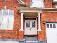 7 BETTEY ROAD Brampton Ontario, L6P 1S9
