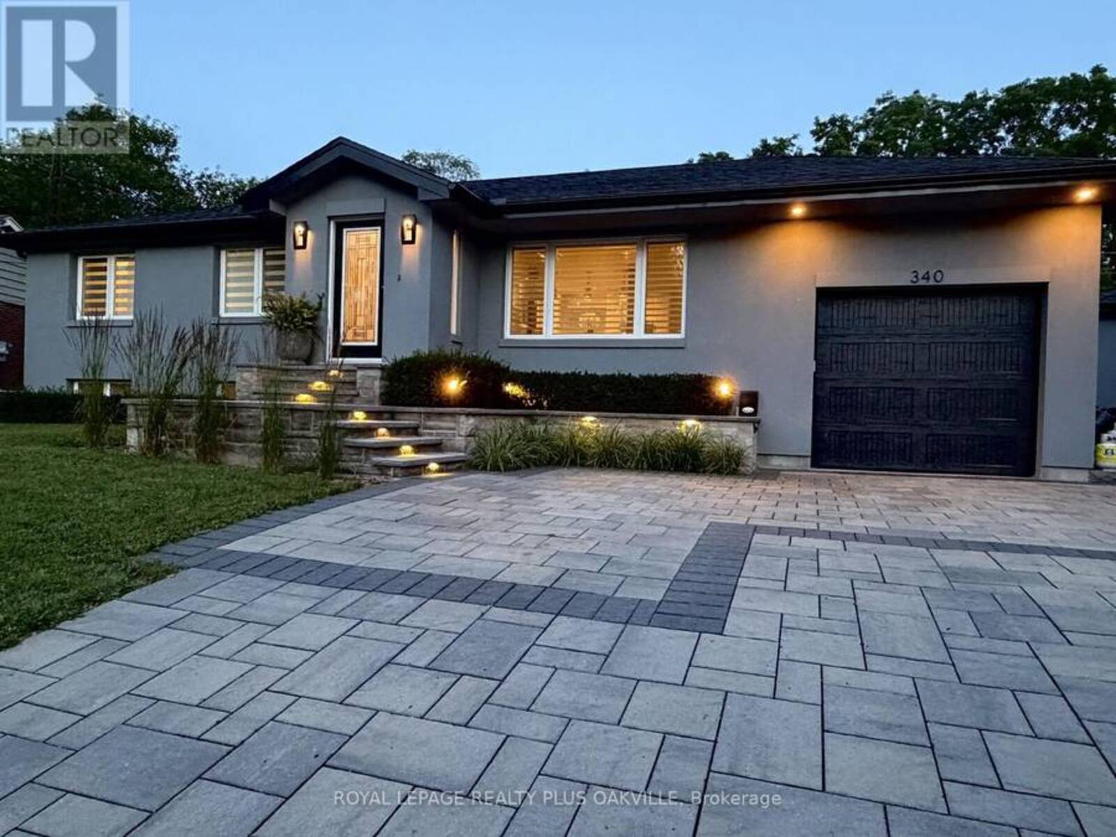 340 CLARENDON DRIVE, Ancaster, Ontario L9G 2Y8