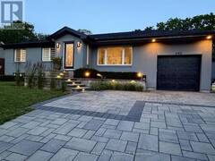 340 CLARENDON DRIVE Ancaster Ontario, L9G 2Y8