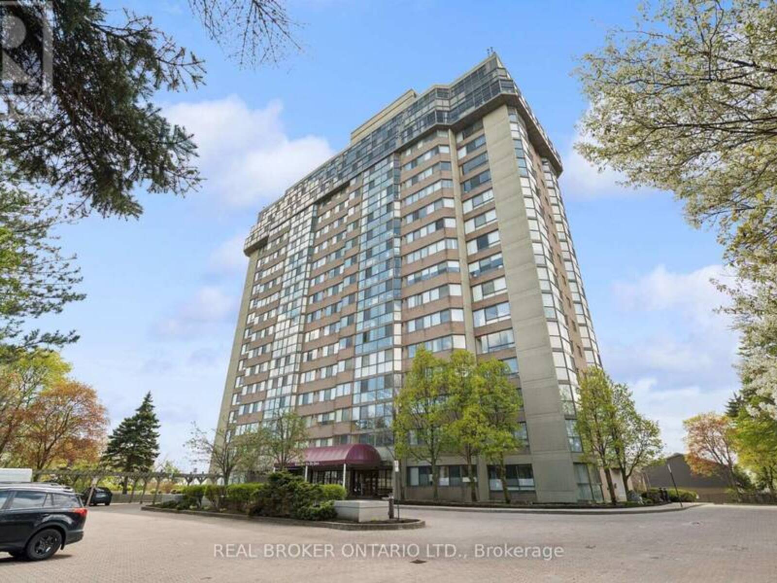 503 - 880 DUNDAS STREET W, Mississauga, Ontario L5C 4H3