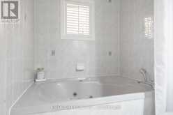 1143 CARDING MILL PLACE | Mississauga Ontario | Slide Image Twelve