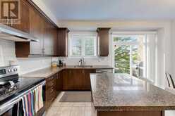 38 CEDAR LAKE CRESCENT | Brampton Ontario | Slide Image Twelve