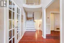 2755 LINDHOLM CRESCENT | Mississauga Ontario | Slide Image Eight