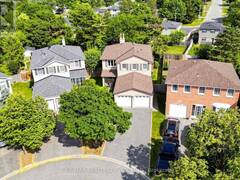 34 GRANBY COURT Brampton Ontario, L6S 5K1