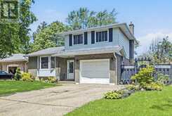 5 SHETLAND CRESCENT | St. Catharines Ontario | Slide Image Two