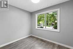 74 HELENE CRESCENT | Waterloo Ontario | Slide Image Ten
