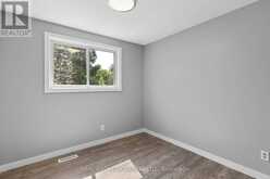 74 HELENE CRESCENT | Waterloo Ontario | Slide Image Sixteen