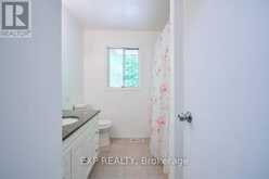 915 VINDIN STREET | Midland Ontario | Slide Image Nineteen