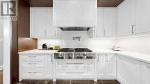 25 GUINEVERE COURT | Richmond Hill Ontario | Slide Image Sixteen