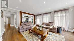 25 GUINEVERE COURT | Richmond Hill Ontario | Slide Image Five