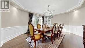 25 GUINEVERE COURT | Richmond Hill Ontario | Slide Image Eight