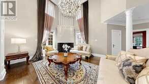 25 GUINEVERE COURT | Richmond Hill Ontario | Slide Image Nine