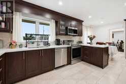 356 MOUNTAIN ROAD | Grimsby Ontario | Slide Image Twelve