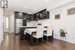 697 LIMPERT TERRACE | Newmarket Ontario | Slide Image Four