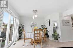 16 PIAZZA CRESCENT | Vaughan Ontario | Slide Image Fifteen