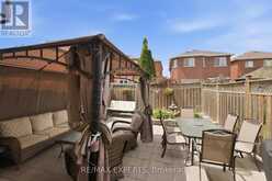 16 PIAZZA CRESCENT | Vaughan Ontario | Slide Image Thirty-three