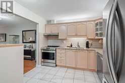 11 - 1 BUCHANAN CRESCENT | Brantford Ontario | Slide Image Twelve