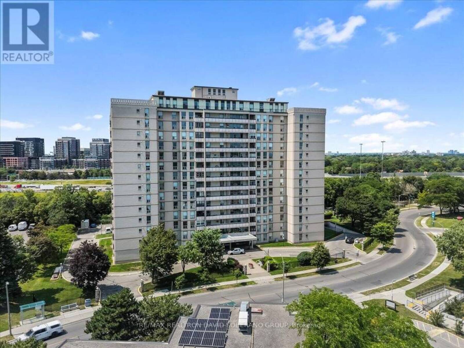 601 - 130 NEPTUNE DRIVE, Toronto, Ontario M6A 1X5