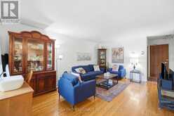 12 - 48 THREE VALLEYS DRIVE | Toronto Ontario | Slide Image Twelve