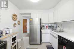 12 - 48 THREE VALLEYS DRIVE | Toronto Ontario | Slide Image Eight