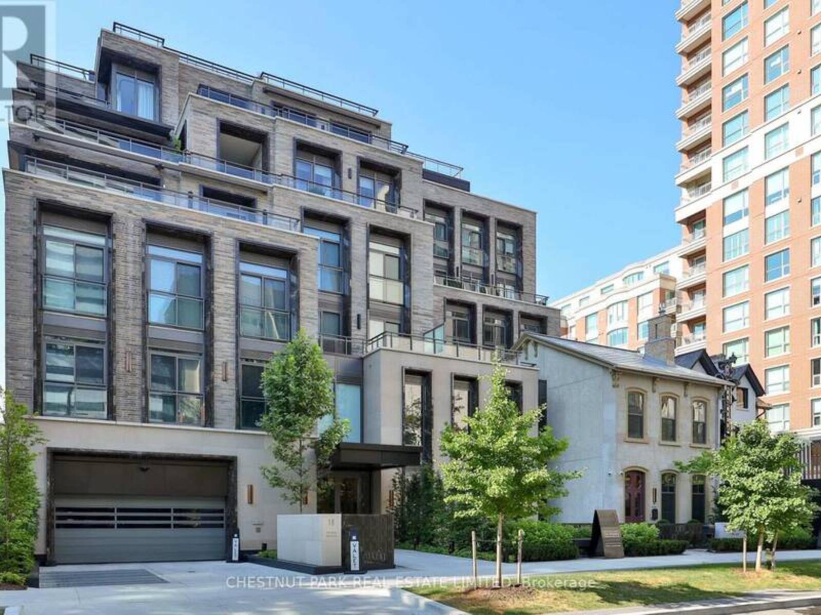GARDEN HOME 1 - 10 PRINCE ARTHUR AVENUE, Toronto, Ontario M5R 1A9