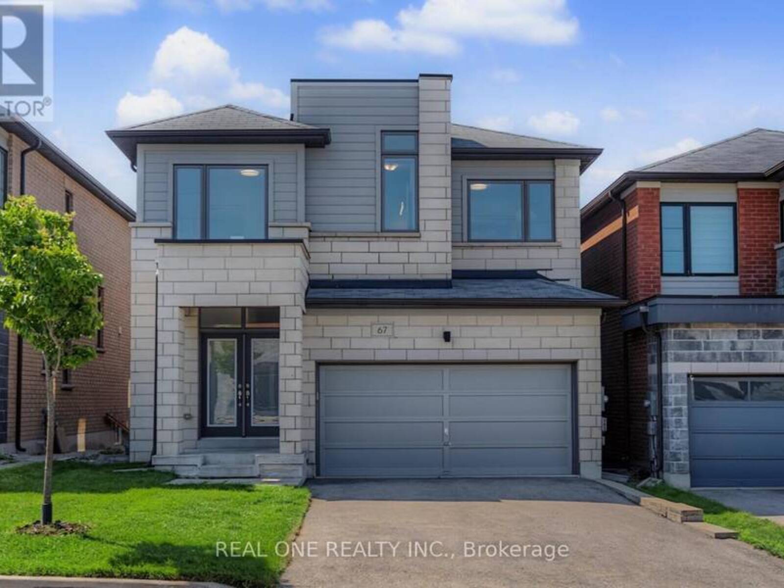 67 TANGO CRESCENT, Newmarket, Ontario L3X 0K4