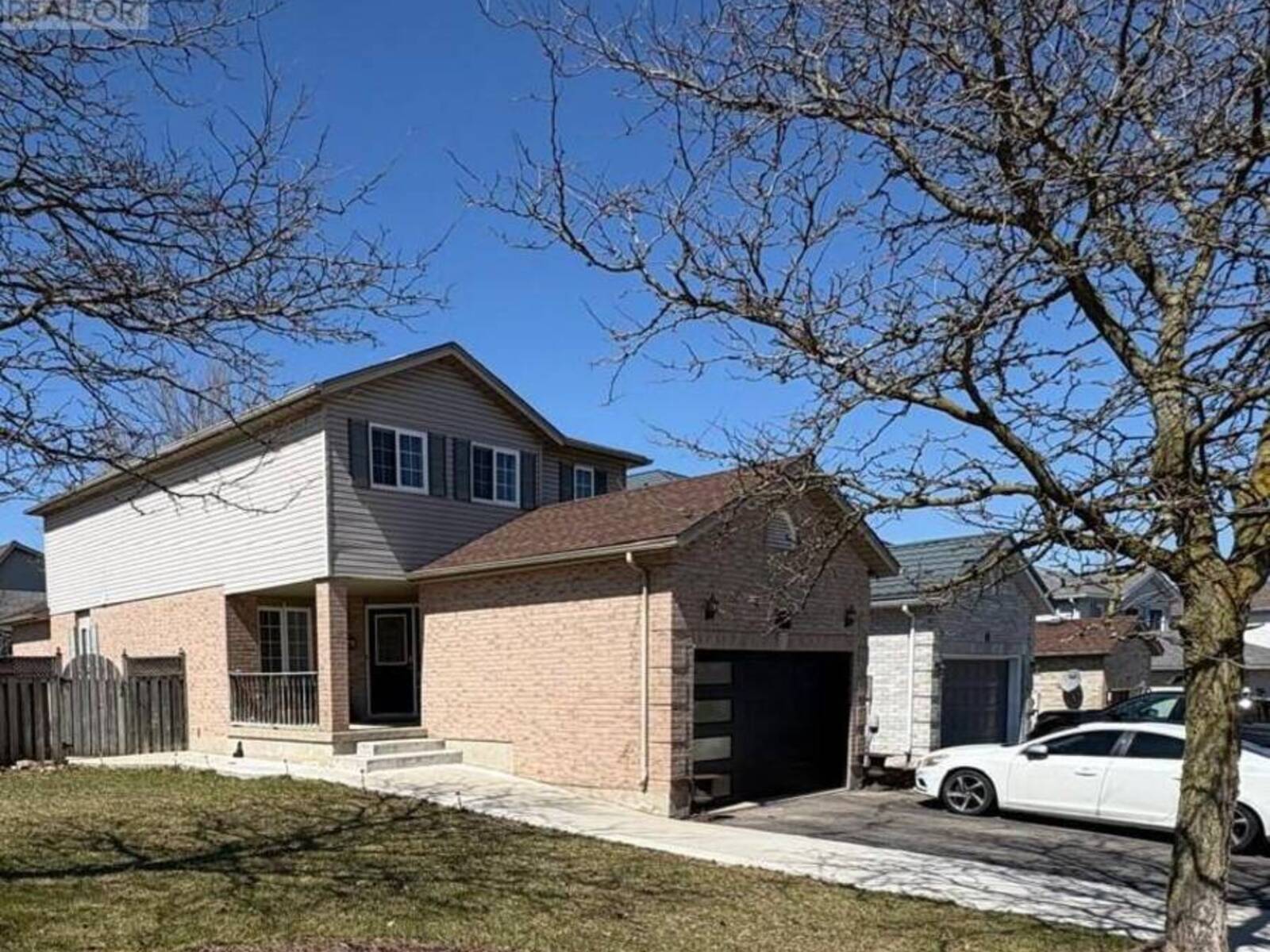 40 ALDERSON DRIVE, Cambridge, Ontario N3C 4C5