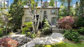 27 STRATHGOWAN CRESCENT | Toronto Ontario | Slide Image Two