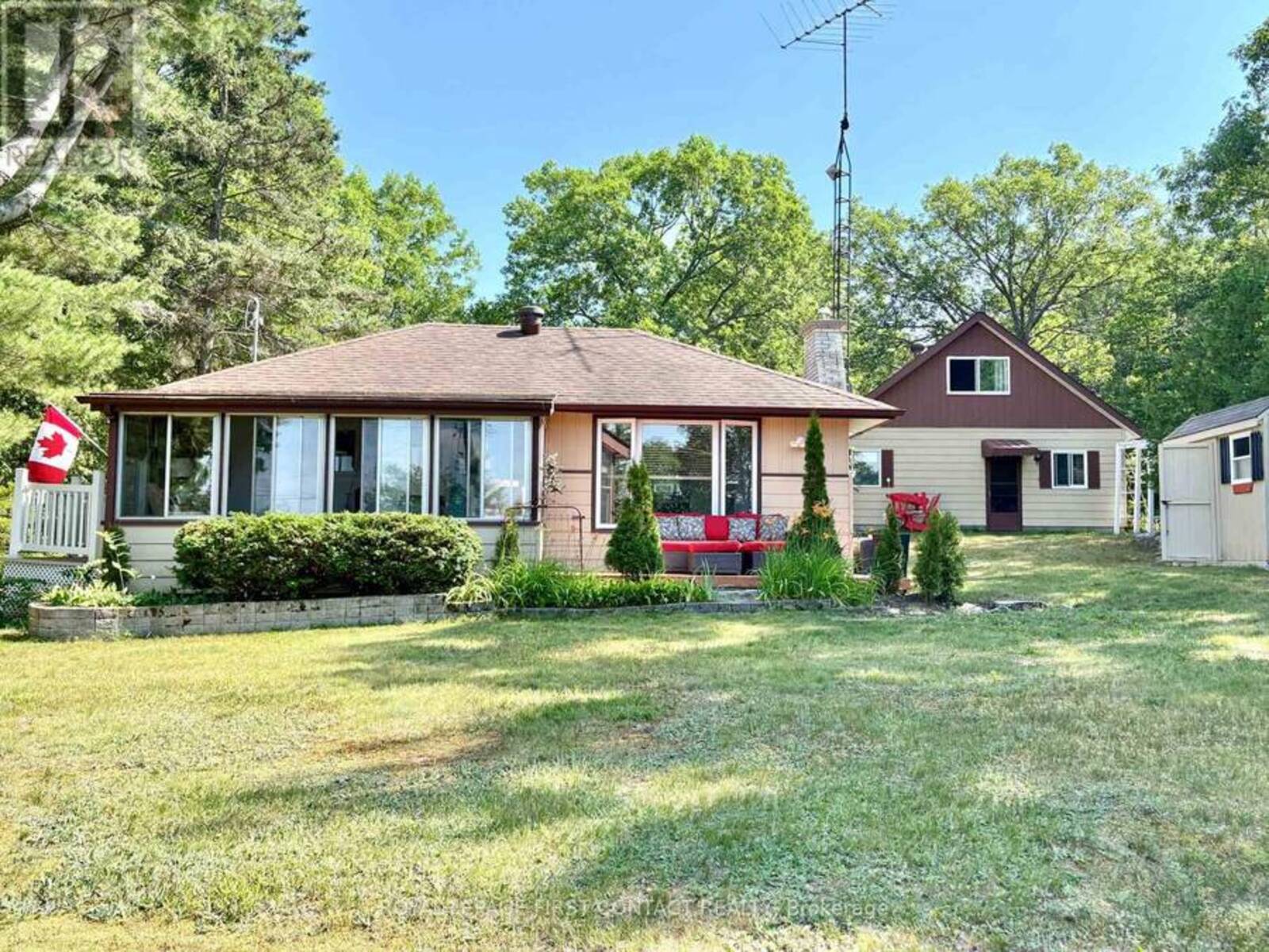 1987 CHAMPLAIN ROAD, Tiny, Ontario L9M 0B6