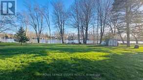 102 GREENFIELD PARK | Belleville Ontario | Slide Image Eight