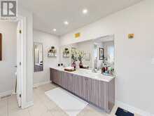 17 NEILLY TERRACE N | Bradford West Gwillimbury Ontario | Slide Image Thirty-two