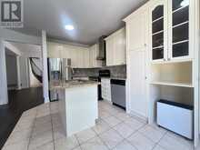 3895 HENRIETTA WAY | Mississauga Ontario | Slide Image Thirteen