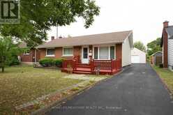 35 PARKDALE DRIVE | Thorold Ontario | Slide Image Two