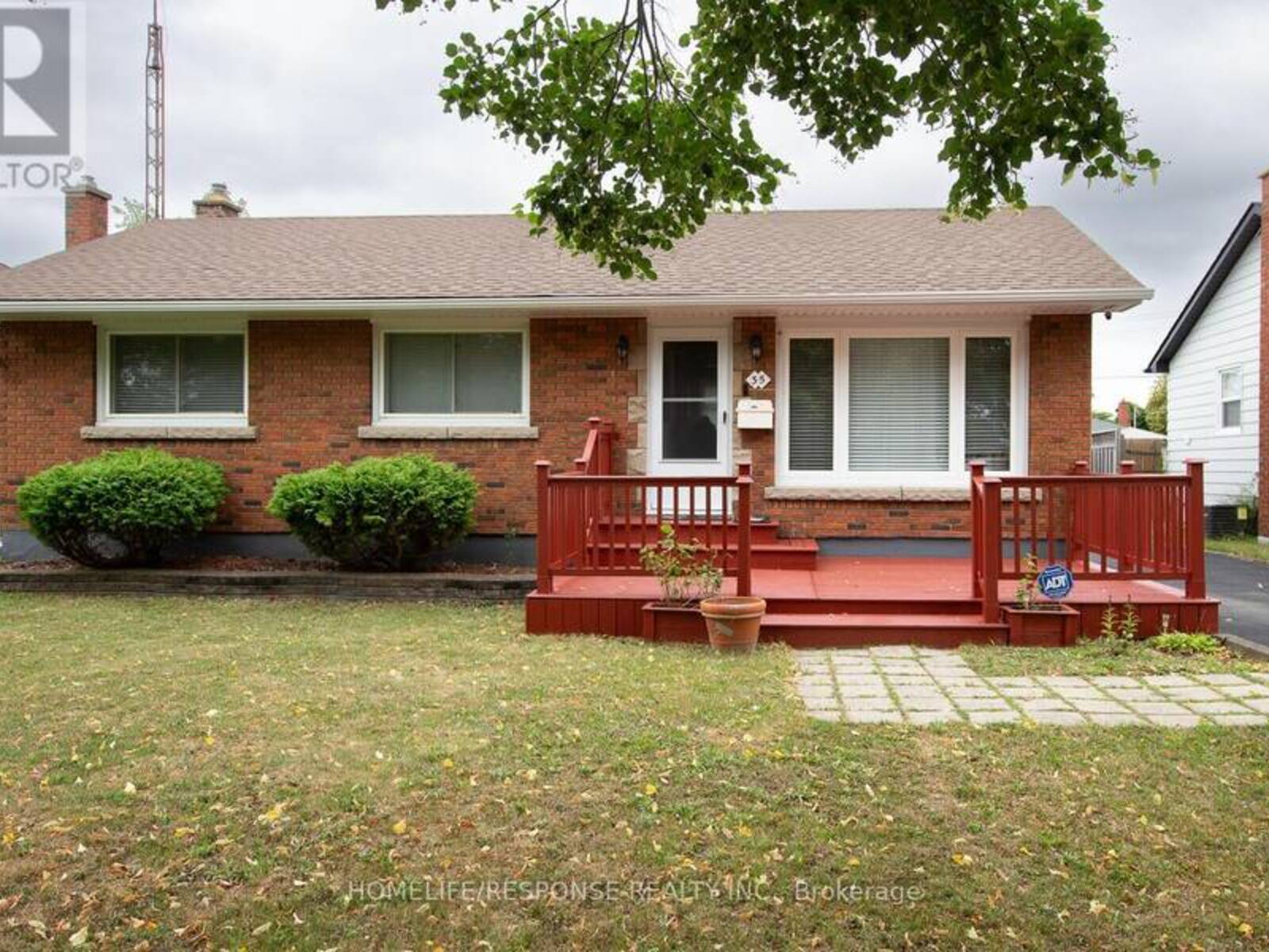 35 PARKDALE DRIVE, Thorold, Ontario L2V 2N5