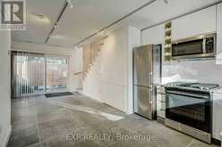 452 MONTROSE AVENUE | Toronto Ontario | Slide Image Thirty