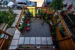 452 MONTROSE AVENUE | Toronto Ontario | Slide Image Five