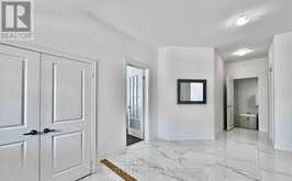21 TUPLING STREET | Bradford West Gwillimbury Ontario | Slide Image Nine