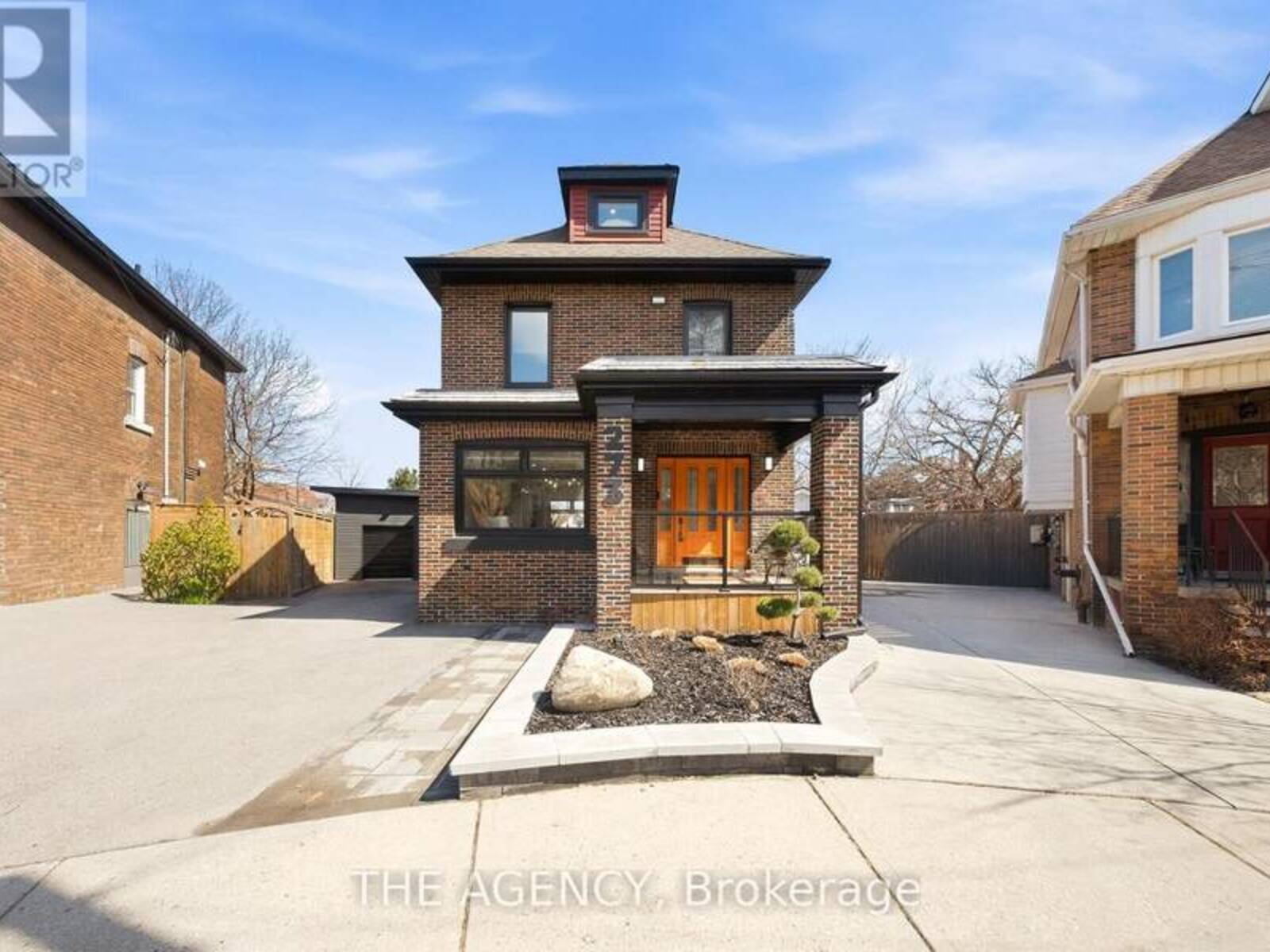 273 STINSON CRESCENT, Hamilton, Ontario L8N 1T6