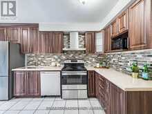 33 FIDDLENECK CRESCENT | Brampton Ontario | Slide Image Eleven