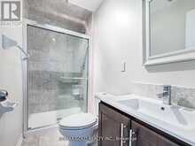 33 FIDDLENECK CRESCENT | Brampton Ontario | Slide Image Twenty