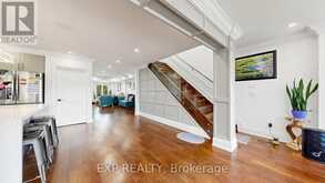 44 TOWER DRIVE | Toronto Ontario | Slide Image Fourteen