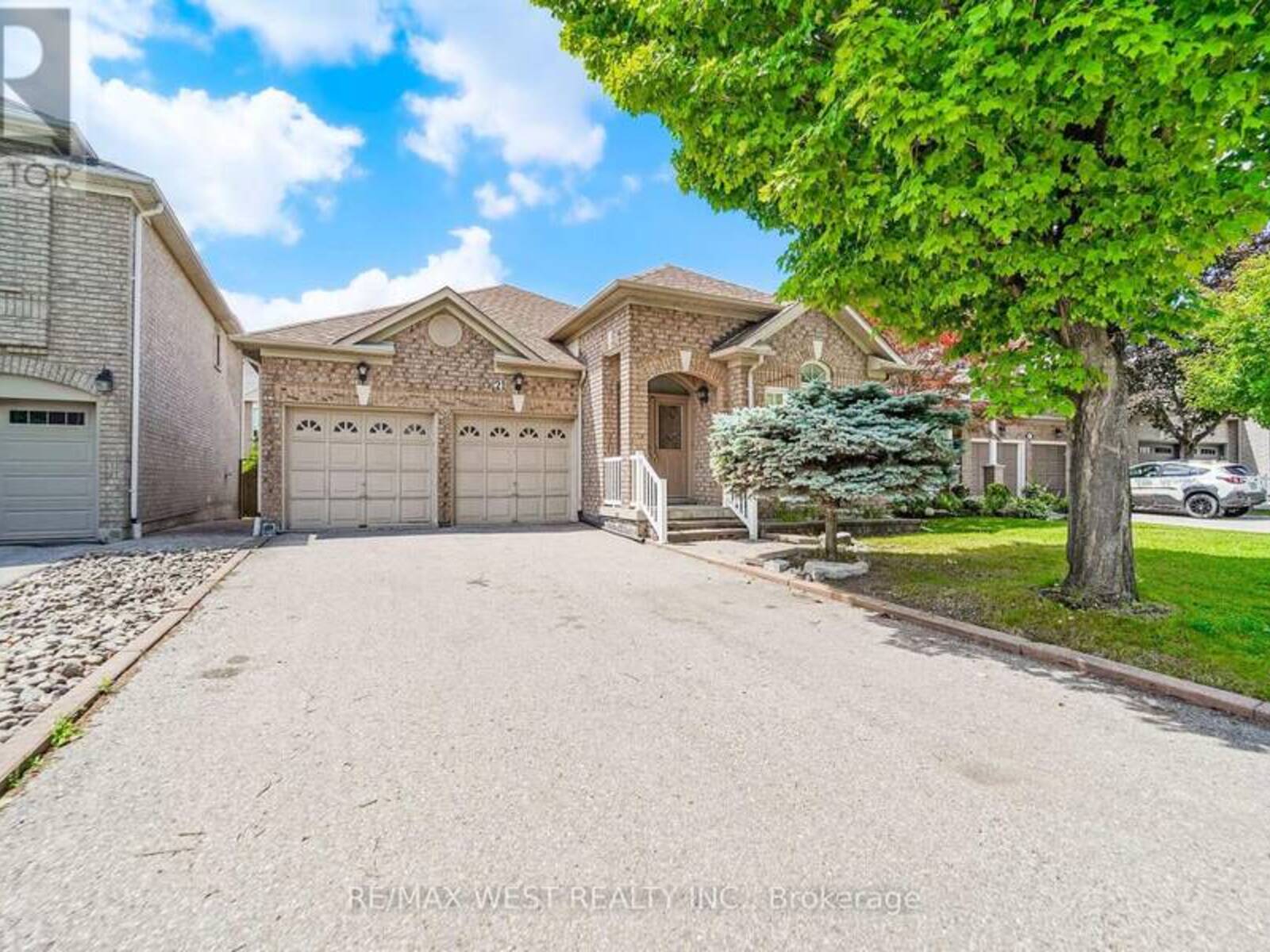 21 MIRA VISTA PLACE, Vaughan, Ontario L4H 1K9